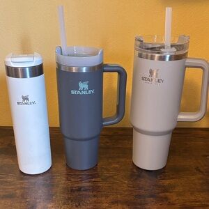 3 piece Stanley White and gray Trio